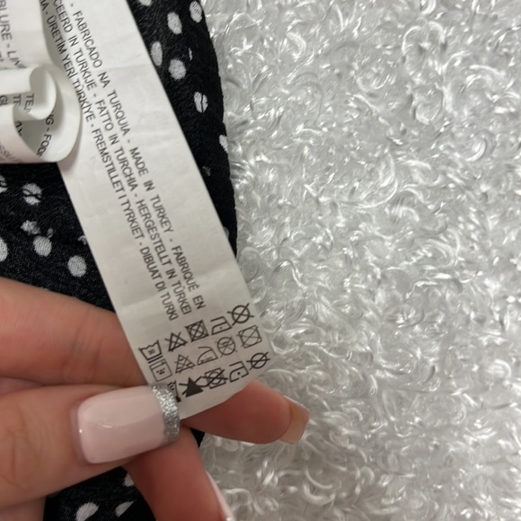 Bloggers fav Zara polka dot ruffle romper - Picture 12 of 12